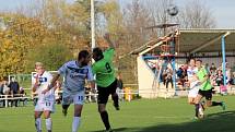 Velvary (v zeleném) přehrály doma Kladno 2:0. 