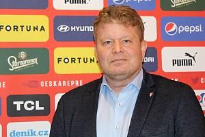 Předseda SKFS, člen výkonného výboru FAČR a trenér futsalové reprezentace Tomáš Neumann.