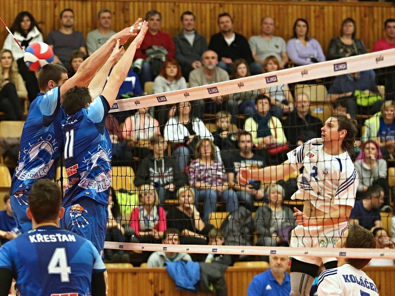 Bojovné Benátky favorita potrápily, Kladno ale v euforii vítězí 3:1 // Kladno volejbal cz –  VK Benátky nad Jizerou  3 :1  ( – 21, 18,  20, 19 ), Extraliga volejbalu, Kladno, 10. 12. 2016