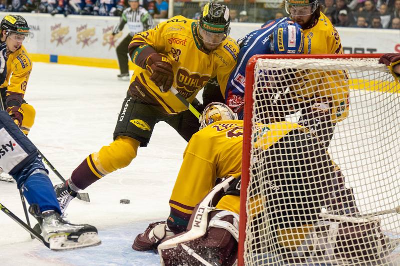 Rytíři Kladno : HC Dukla Jihlava, Chomutov 17. dubna 2022.