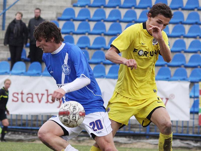 Jaroslav Kmoch u míče penaltu nedal a Kladno s Karvinou prohrálo 0:1