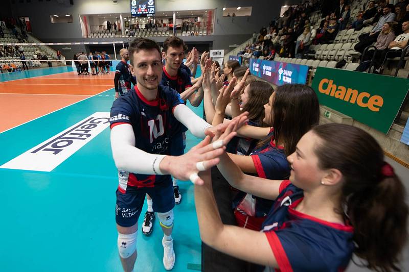 Třetí zápas čtvrtfinále extraligy: Lvi Praha jasně vyhráli nad volleyball Kladno 3:0.