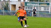 I.  třída: Slaný (v oranžovém) přetlačilo doma SK Rakovník 1:0.