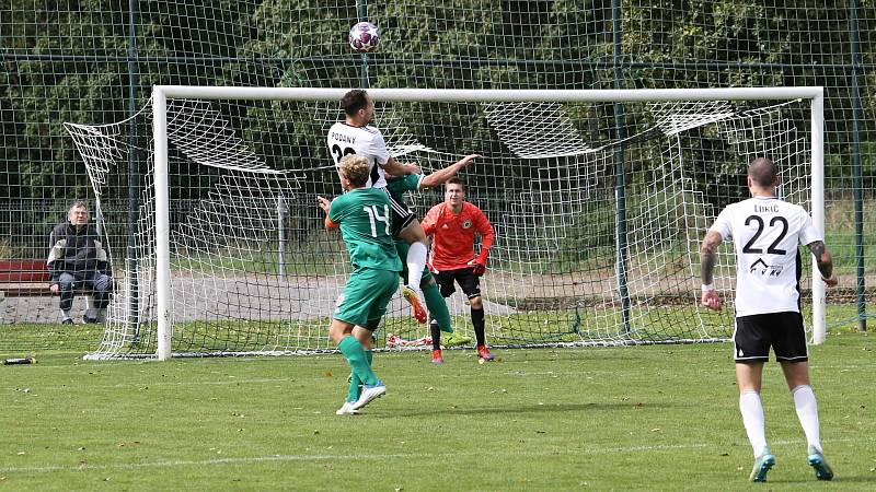 SK Hřebeč - TATRAN SEDLČANY 2:1 (1:1), KP 10. 9. 2022