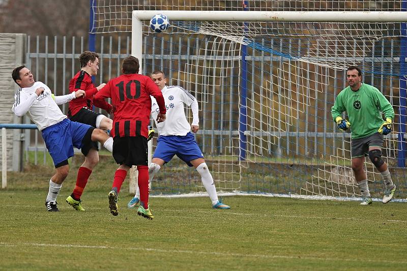 SK Velké Přítočno - Baník Švermov 6:3 (6:3), OP Kladno, 3. 11. 2018