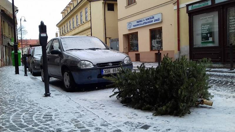 Stromky, které nebudou na správném místě, možná neodvezou.