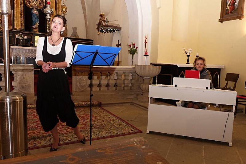 Předvánoční koncert v družeckém kostele.