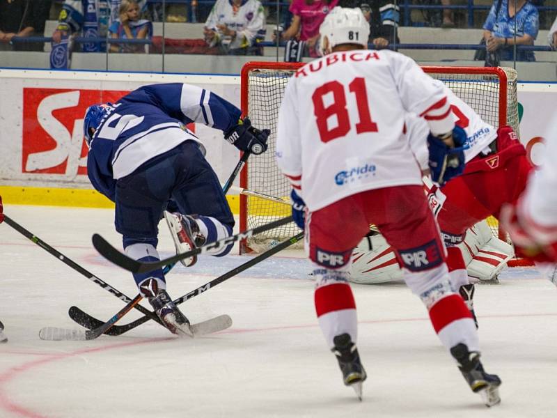 Kladno - Slavia, 4. kolo WSM ligy, průnik Machače. 