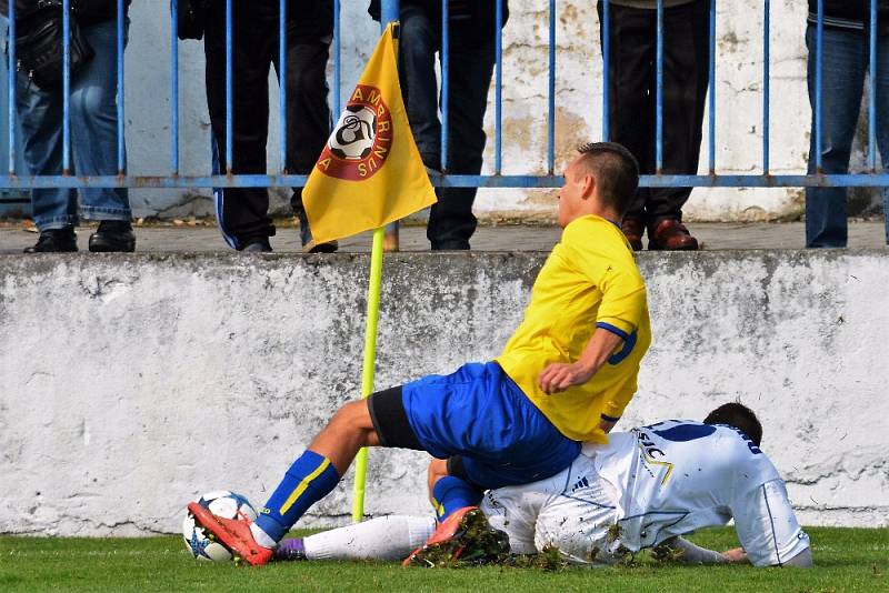 Kladno - Neratovice 0:3.