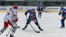 Zápas Rytíři Kladno vs. Mountfield hradec Králové. Po první třetině 0:1. (14.9.2021)