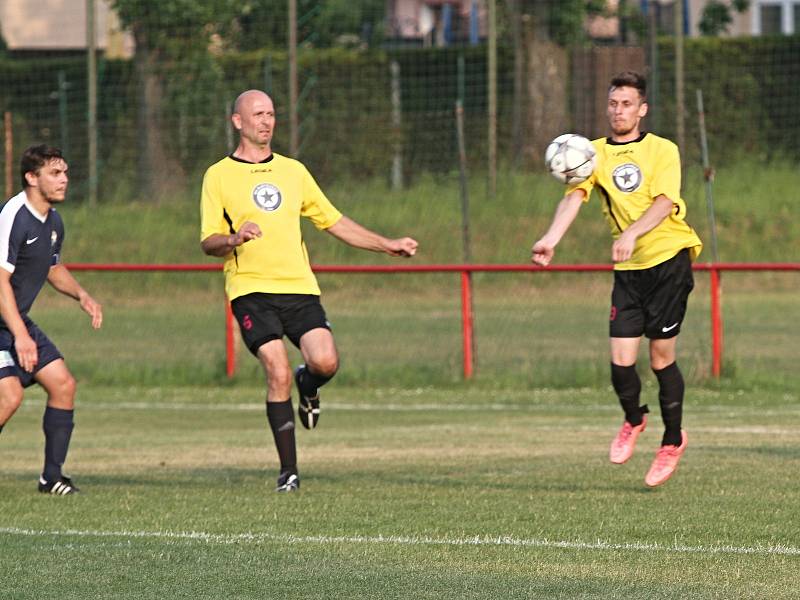 Sparta Kladno - SK Buštěhrad 1:6 (0:2), III. třída sk. A, okr. Kladno, 12. 5. 2018