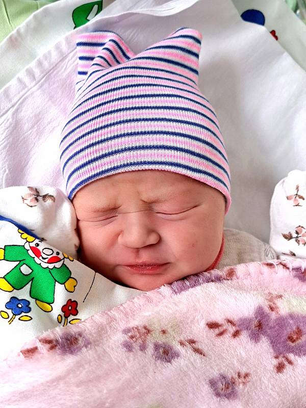 Ema Středová, 6.3.2023, 3580 g, 50 cm, Břiství