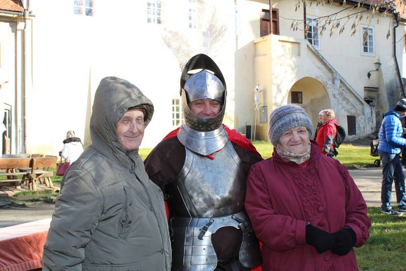 Svatomartinskou tradici si lidé připomněli na Křivoklátu.