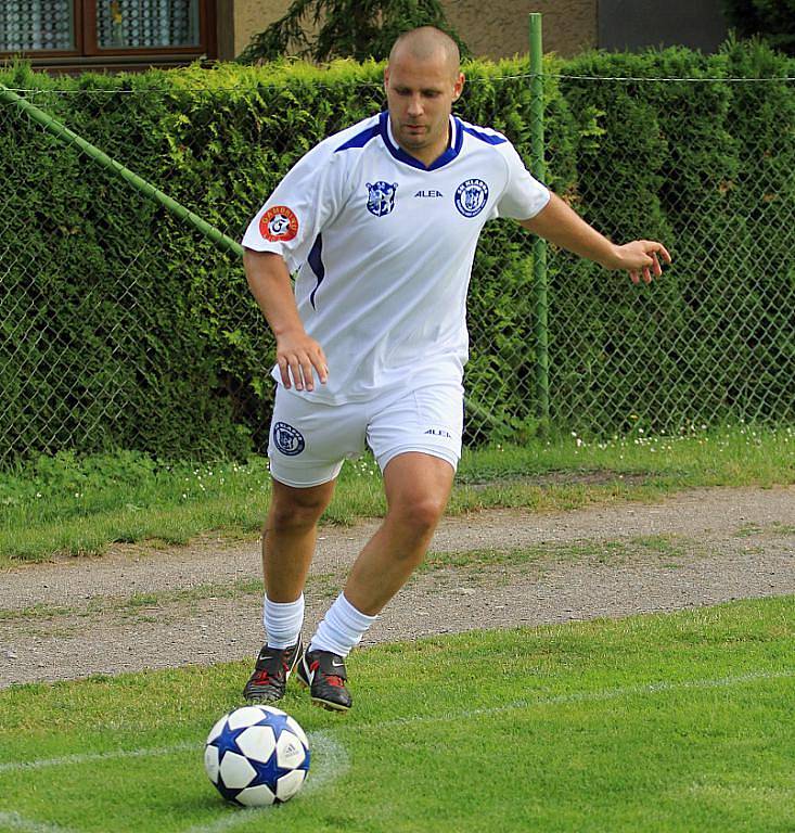 HC Kladno - SK  Lidice 6:4 (2:0) , přátelské utkání v rámci přípravy HC Kladno,  hráno 9.6.2011