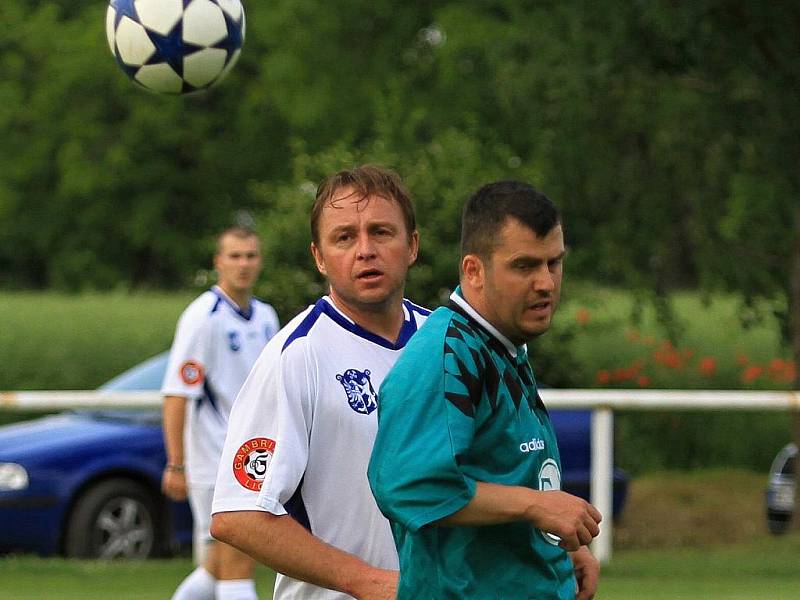 HC Kladno - SK  Lidice 6:4 (2:0) , přátelské utkání v rámci přípravy HC Kladno,  hráno 9.6.2011