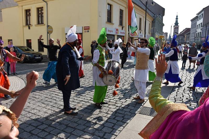 Dny indické kultury pokračují v Kladně i ve Slaném.