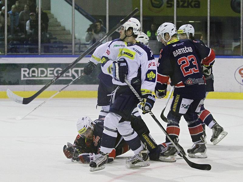 Rytíři Kladno - Piráti Chomutov 2:4,  baráž  ELH 2013/14, hráno 27. 3. 2014