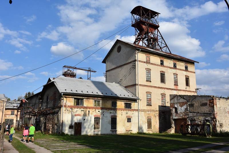 Letošní Den horníků se konal v sobotu v Hornickém skanzenu Mayrau ve Vinařicích.