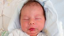 JAKUB TOMÁNEK, RAKOVNÍK. Narodil se 29. září 2020. Po porodu vážil 3,97 kg a měřil 53 cm. Rodiče jsou Veronika Tománková a Richard Tománek. (porodnice Kladno)