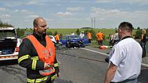 Tragická nehoda u Slaného na silnici I/7, sobota 26. května 2012