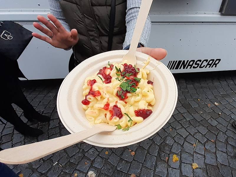 Masarykovo náměstí ve Slaném provoněl 4. ročník Food festivalu s podtitulem Slaný na talíři.