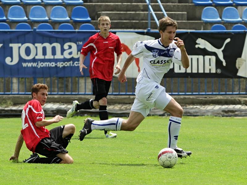 SK Kladno -  Kunice 2:3 , utkání  ČFL. ligy 2012/13, hráno 15.6.2013 - Kladno sestupuje do divize ...