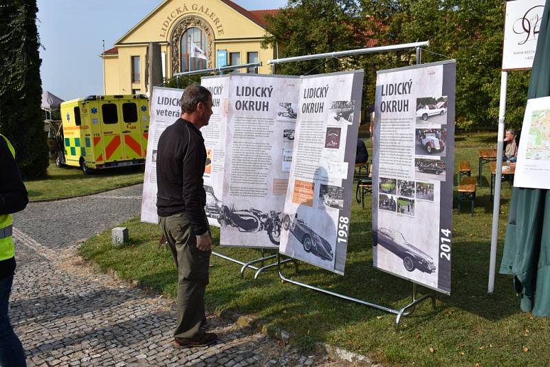 V sobotu se v Lidicích uskutečnil 3. ročník spanilé jízdy veteránů všech kategoriích.