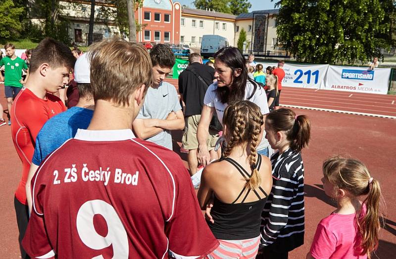 V Čáslavi proběhlo za účasti hvězd minulosti Šárky Kašpárkové či Michala Janáčka krajské kolo Odznaku všestrannosti