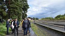 Práce na kladenské železnici začnou letos, modernizace přijde na bezmála 3,7 miliardy korun.