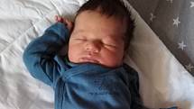 JAKUB ŠILHA. Narodil se 8. února 2019. Po porodu vážil 3,47 kg a měřil 51 cm. Rodiče jsou Iva a Jan Šilhovi. (porodnice Slaný)