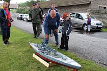 Diváci viděli například model přívozu, který jezdí na Lipně, kanadskou dřevařskou loď či bitevní loď Bismarck. Foto: Jan Brabec
