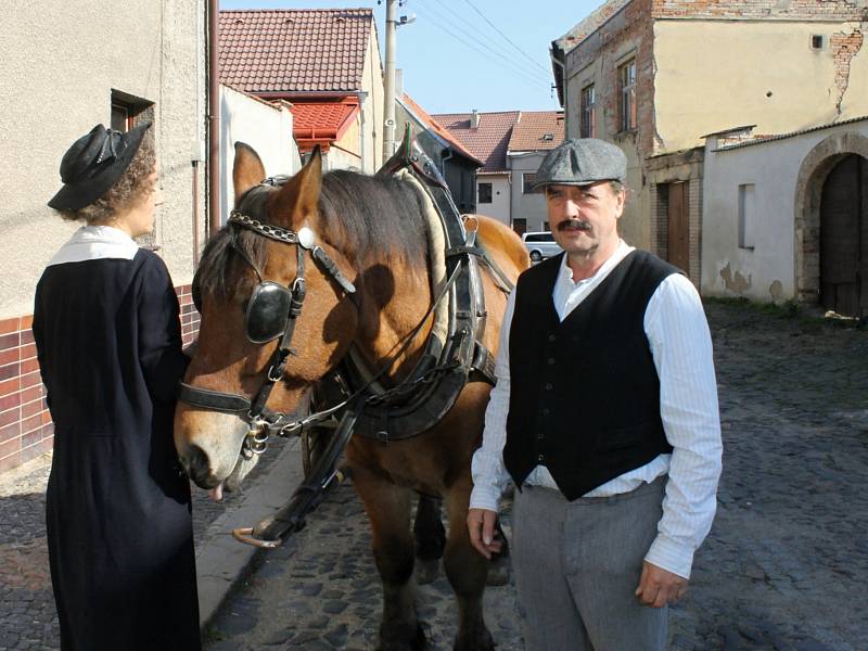 Pro natáčení filmu Zátopek si vybrali filmaři i Velvary.