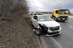 Dopravní nehoda na dálnici D6 ve směru na Prahu.