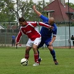 Hřebeč (v červeném) - Velká Dobrá 2:1. 