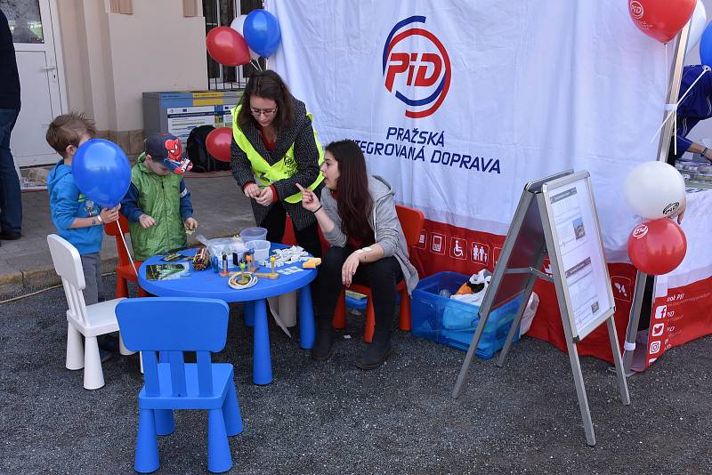 V poslední březnovou sobotu se na vlakovém nádraží ve Slaném i v blízkém okolí konal Den Cyklohráčku.