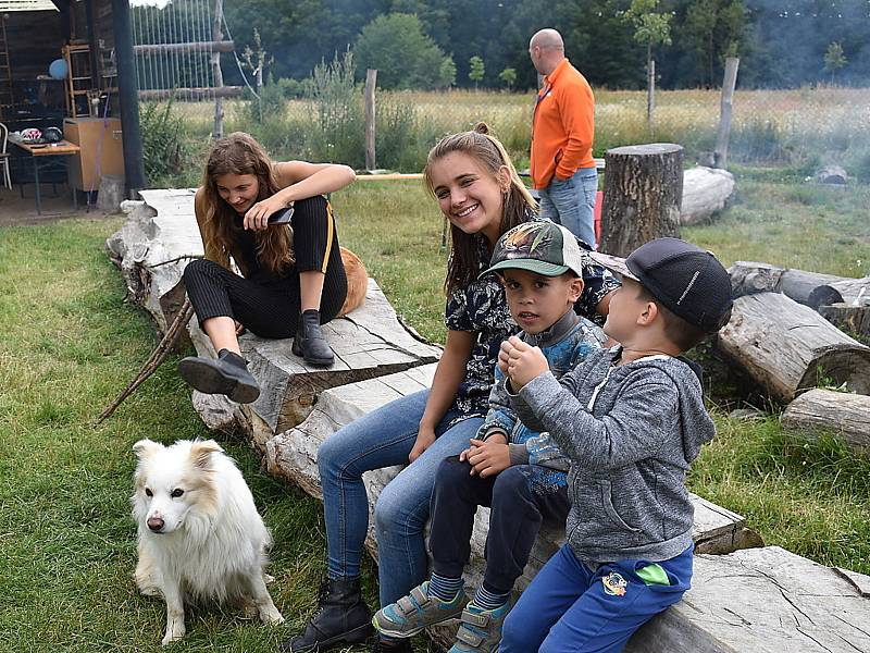 Oslí stezka ve Svárově je ideálním místem pro děti i celé rodiny.