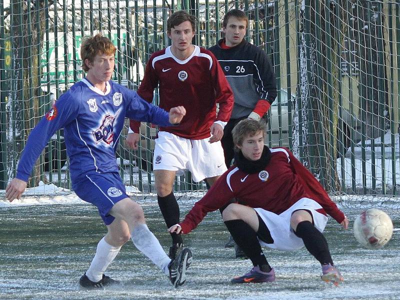 SK Kladno - Sparta Praha , Memoriál V. Marečka pořádaný ČMFS - Starší dorost), UT Kladno 27.11.2010