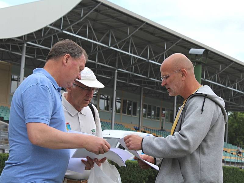 TNT Meeting v Kladně je nachystán. Organizátoři (zleva) Jiří Klesnil, Jiří Jon a Zdeněk Lubenský