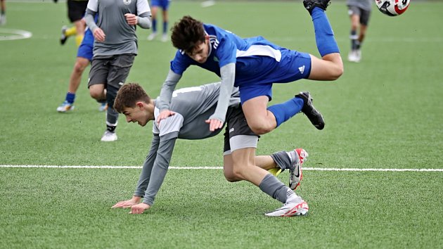 Fotogalerie: Záchrana je blíž, Kalina v Boleslavi navázal gólem na tátu