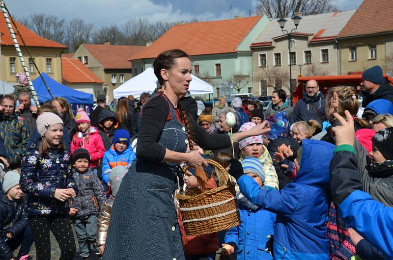 Vajíčkobraní aneb největší světové tvrdovaječnické slavnosti ve Velvarech.