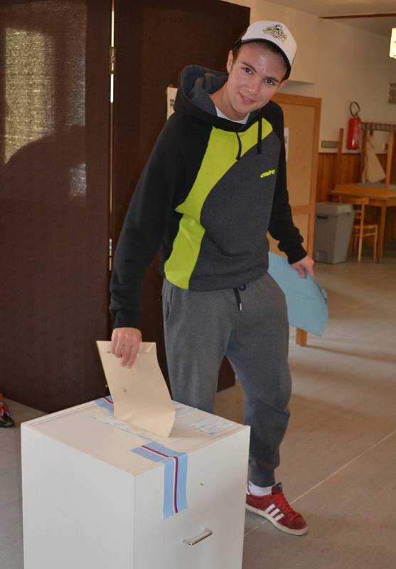 Volby v Tuchlovicích.