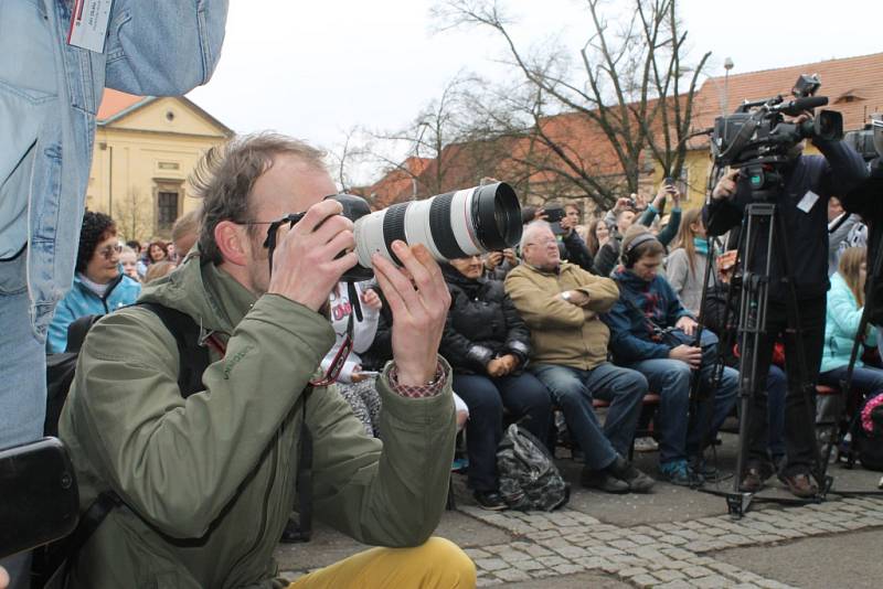 Návštěva prezidenta Miloše Zemana ve Slaném na náměstí.