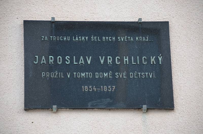 1. zastavení – Soukenická ulice č.p. 96. V tomto domě prožil své dětství Jaroslav Vrchlický.