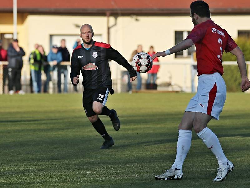 AFK Tuchlovice - FK Komárov 1:3 (0:1), KP / 6. 11. 2021