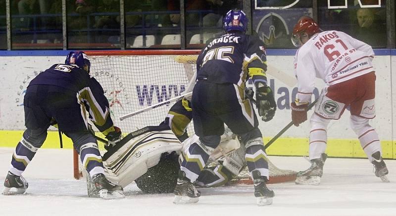 Oceláři z Třince vyřídili Rytíře efektivní a tvrdou hrou / Kladno - Třinec 1:4, 27. 12. 2012