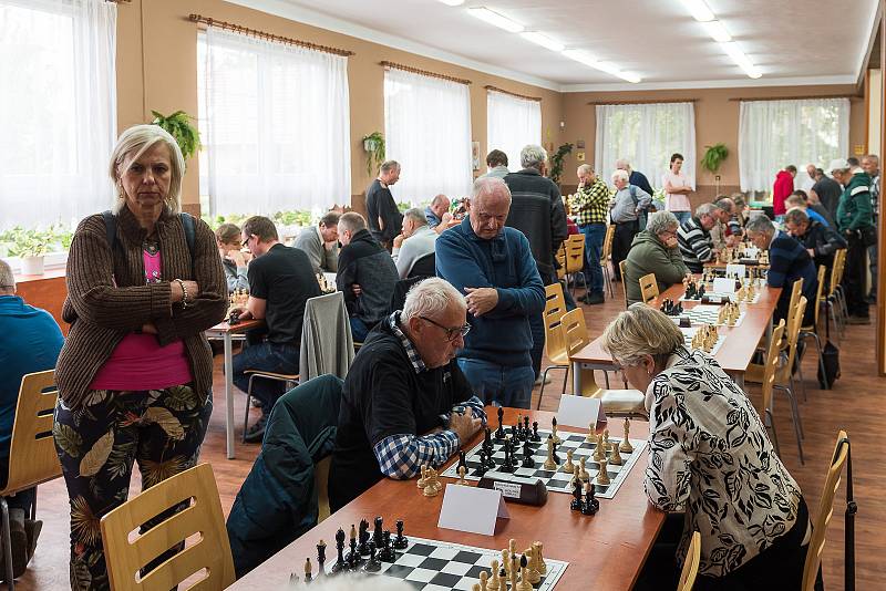 Šachový turnaj ve Velvarech.