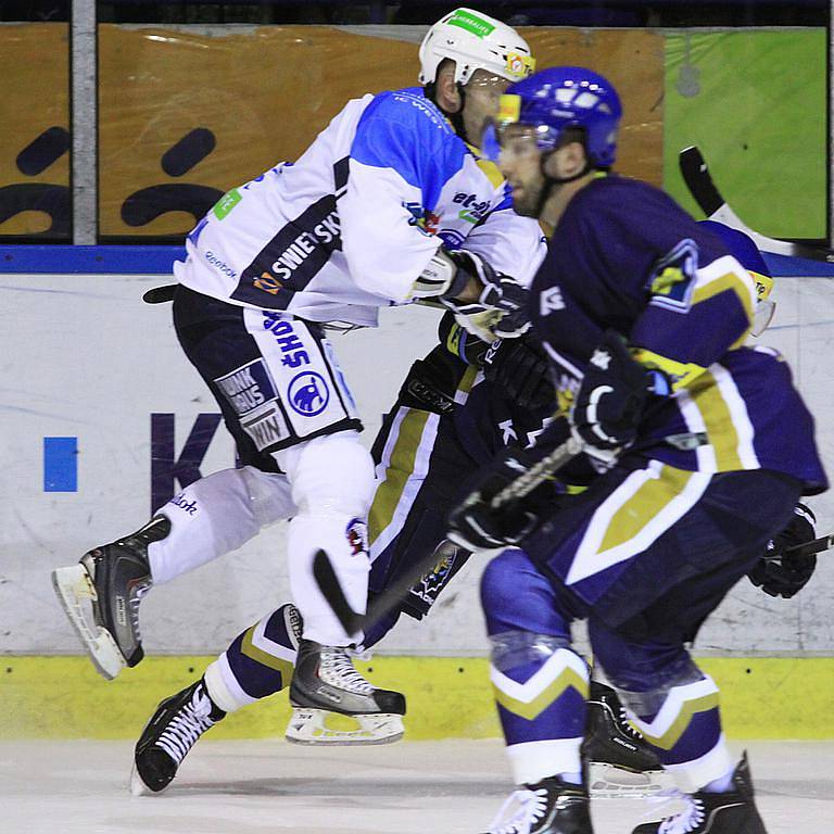 Rytíři Kladno - HC Plzeň 1929  2:3,  ELH 2011/12, hráno 14.10.2011