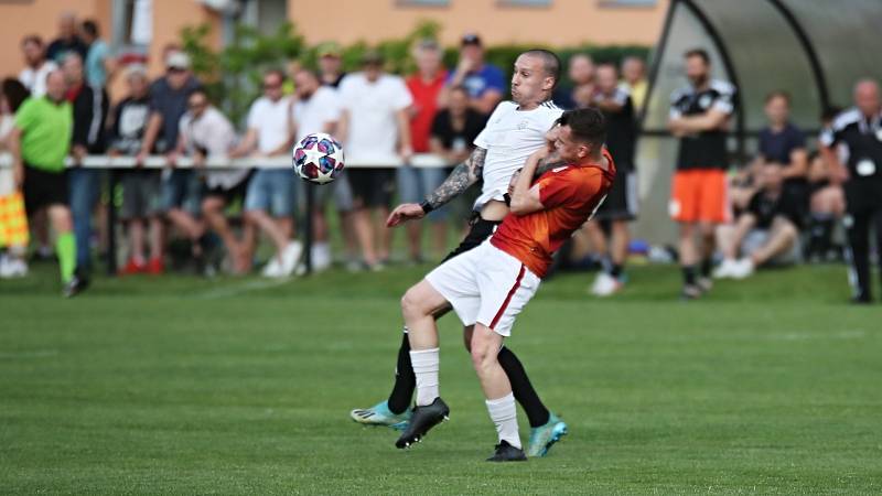 SK Hřebeč - Spartak Průhonice 2:0, finále Poháru SKFS, 8. 6. 2022