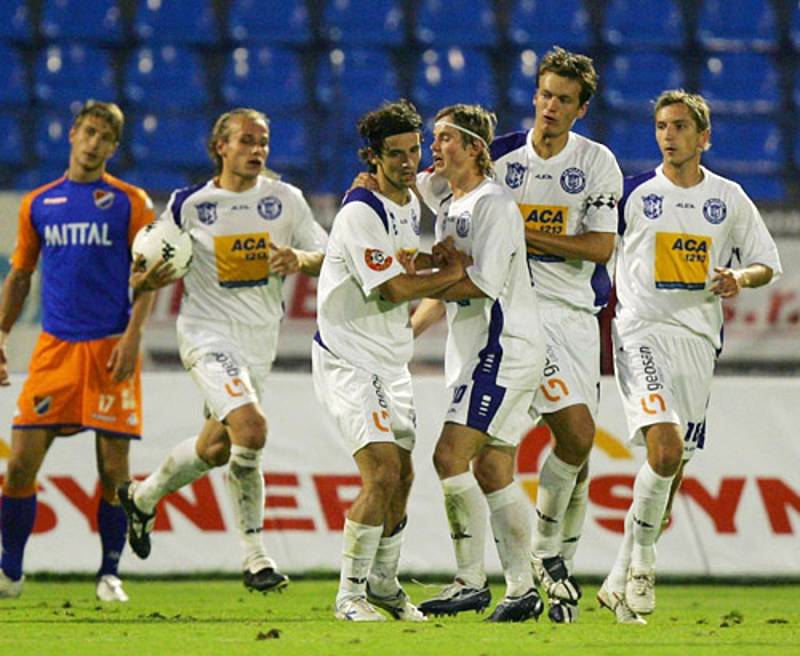 SK Kladno: vzpomínky na ligu. Robert Kousal dal první gól Kladna po návratu do ligy. V Ostravě korigoval na 5:1...