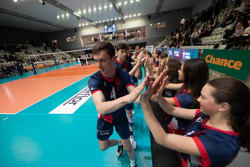 Třetí zápas čtvrtfinále extraligy: Lvi Praha jasně vyhráli nad volleyball Kladno 3:0.